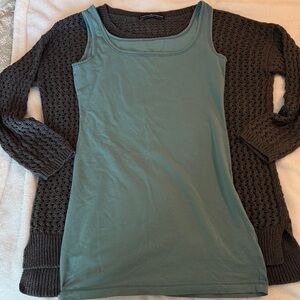 Peruvian Connection loose knit sweater and teal layering tank lot of 2